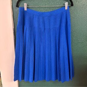 Vintage Lihlt Saks Fifth Ave blue wool knit pleated skirt